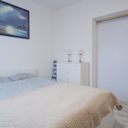 Apartament Dla 4 Osob Blisko Morza Niechorze Bagian luar foto