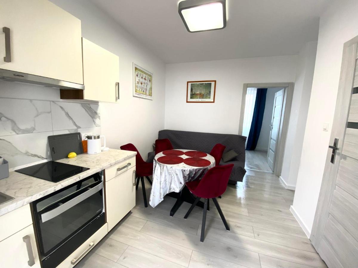 Apartament Dla 4 Osob Blisko Morza Niechorze Bagian luar foto