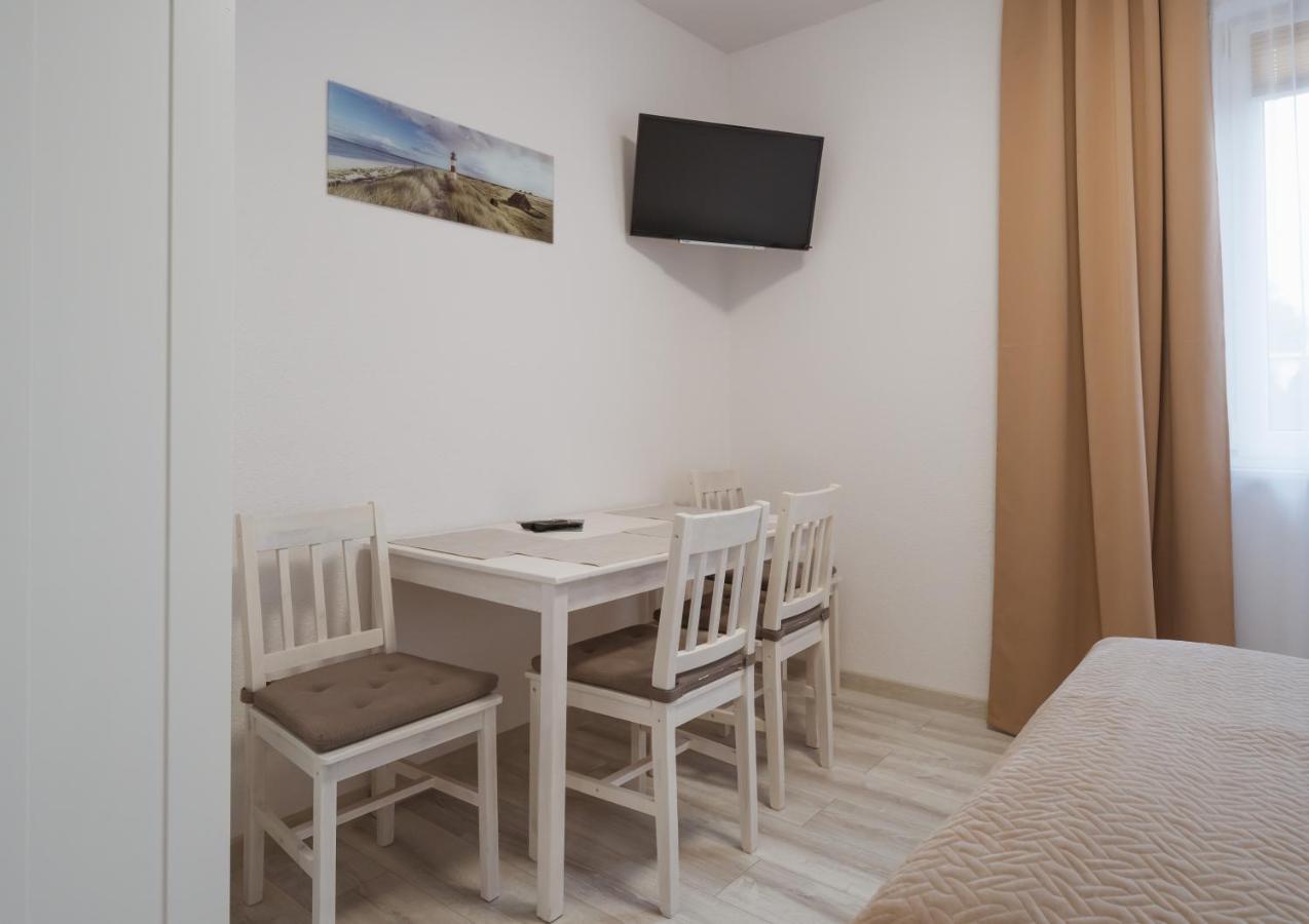Apartament Dla 4 Osob Blisko Morza Niechorze Bagian luar foto