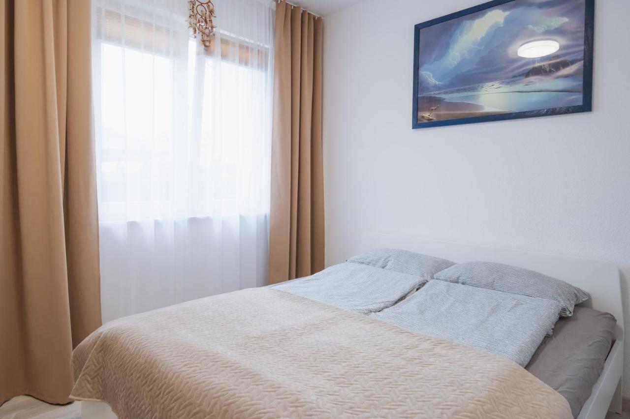 Apartament Dla 4 Osob Blisko Morza Niechorze Bagian luar foto